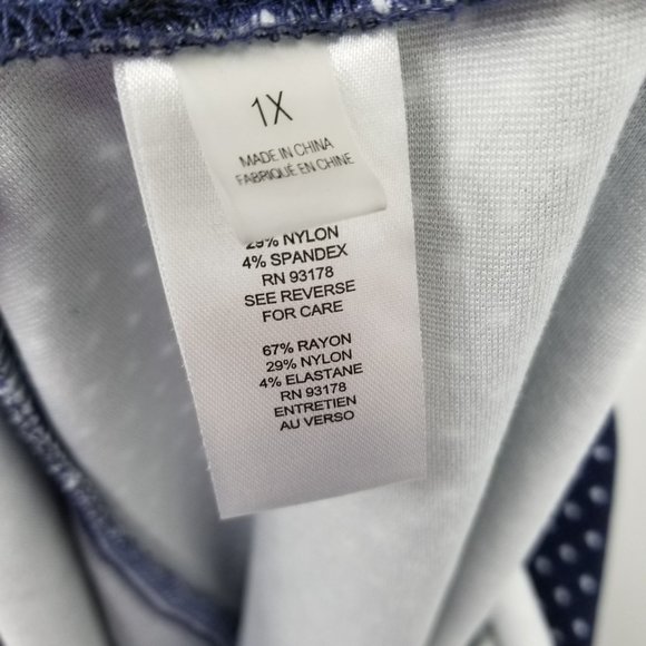 Tahari Blue Cropped Length Women's Pants Size 1X - Picture 9 of 9